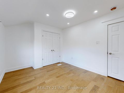 Photo 25 at 92 King Edward Ave Avenue, Lumsden, Toronto