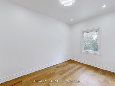 Photo 26 at 92 King Edward Ave Avenue, Lumsden, Toronto