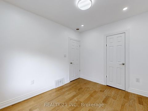 Photo 28 at 92 King Edward Ave Avenue, Lumsden, Toronto