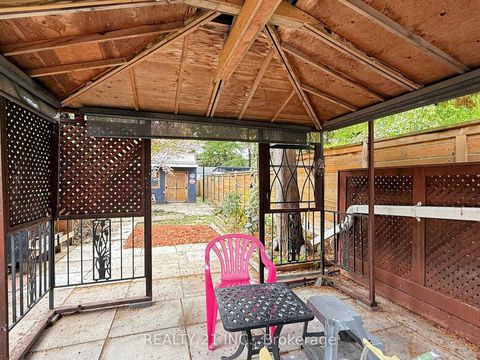 Photo 38 at 92 King Edward Ave Avenue, Lumsden, Toronto