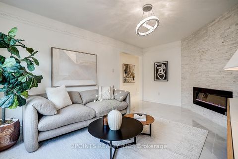 Photo 18 at 233 Brickstone Circle, Brownridge, Vaughan