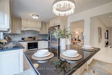 Photo 23 at 233 Brickstone Circle, Brownridge, Vaughan