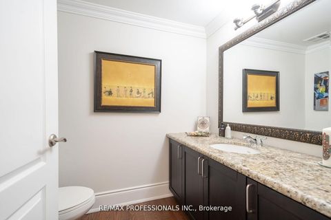 Photo 13 at 205 - 1111 Avenue Road, Eglinton, Toronto