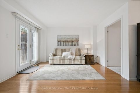 Photo 12 at 1468 Reeves Gate, GA Glen Abbey, Oakville