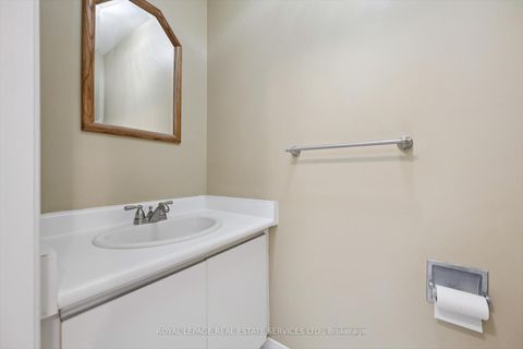 Photo 15 at 1468 Reeves Gate, GA Glen Abbey, Oakville