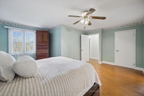 Photo 24 at 1468 Reeves Gate, GA Glen Abbey, Oakville