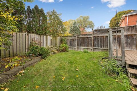 Photo 41 at 1468 Reeves Gate, GA Glen Abbey, Oakville