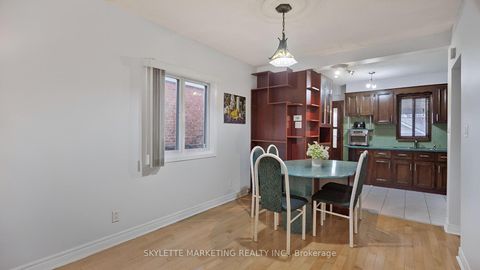 Photo 6 at 19 Miranda Avenue, Belgravia, Toronto