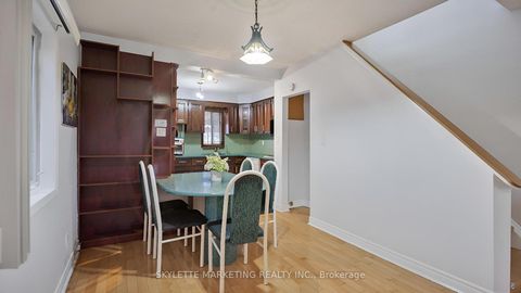 Photo 7 at 19 Miranda Avenue, Belgravia, Toronto