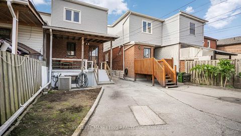 Photo 33 at 19 Miranda Avenue, Belgravia, Toronto