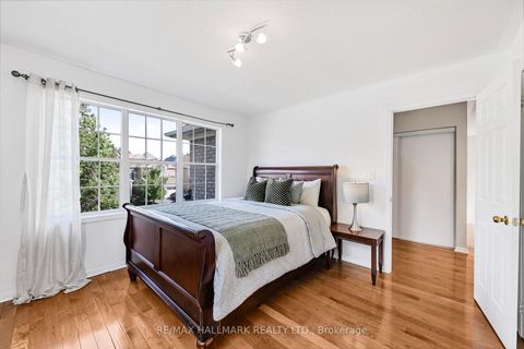 Photo 27 at 7 Delphinium Avenue, Oak Ridges Lake Wilcox, Richmond Hill