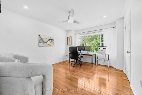 Photo 32 at 7 Delphinium Avenue, Oak Ridges Lake Wilcox, Richmond Hill