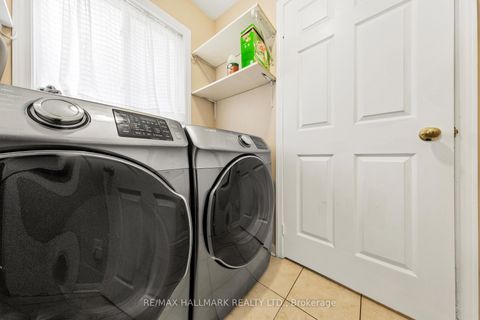 Photo 42 at 7 Delphinium Avenue, Oak Ridges Lake Wilcox, Richmond Hill