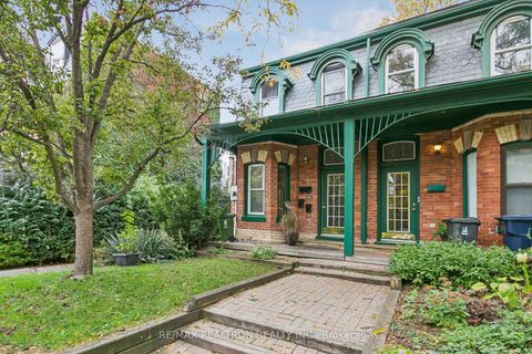 Photo 1 at 414 Ontario Street, Moss Park, Toronto