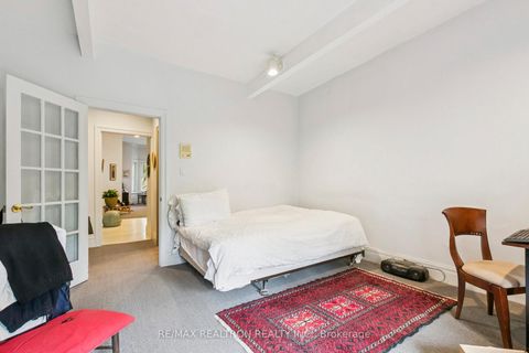 Photo 14 at 414 Ontario Street, Moss Park, Toronto