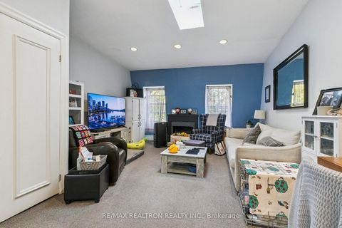 Photo 16 at 414 Ontario Street, Moss Park, Toronto