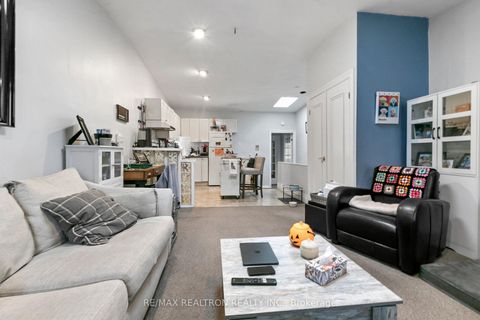 Photo 20 at 414 Ontario Street, Moss Park, Toronto