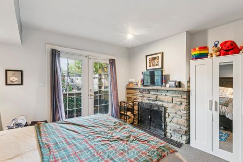 Photo 26 at 414 Ontario Street, Moss Park, Toronto