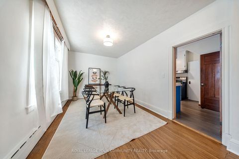 Photo 10 at 24 Patricia Drive, Danforth, Toronto