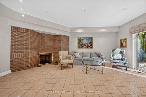 Photo 11 at 124 Forest Ridge Road, Rural Richmond Hill, Richmond Hill