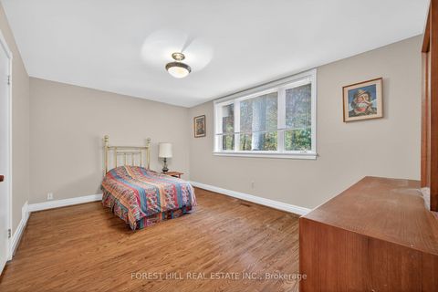 Photo 12 at 124 Forest Ridge Road, Rural Richmond Hill, Richmond Hill