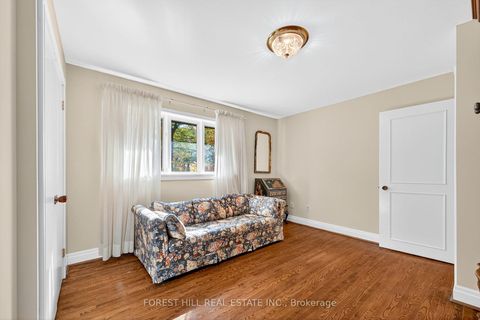 Photo 18 at 124 Forest Ridge Road, Rural Richmond Hill, Richmond Hill