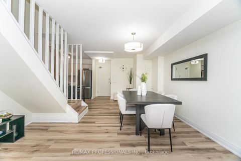 Photo 11 at 326B - 364 The East Mall, City Centre West, Toronto