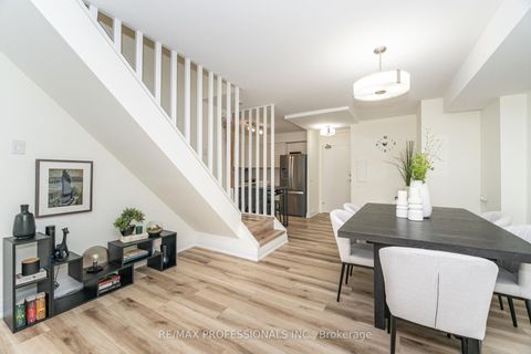 Photo 12 at 326B - 364 The East Mall, City Centre West, Toronto