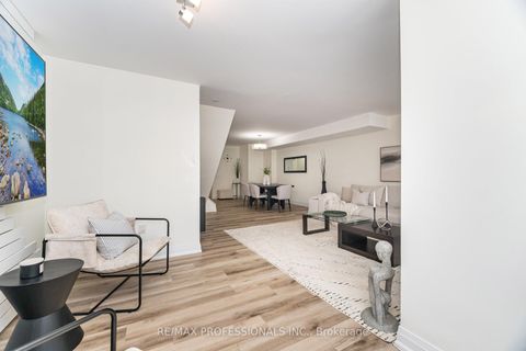 Photo 19 at 326B - 364 The East Mall, City Centre West, Toronto