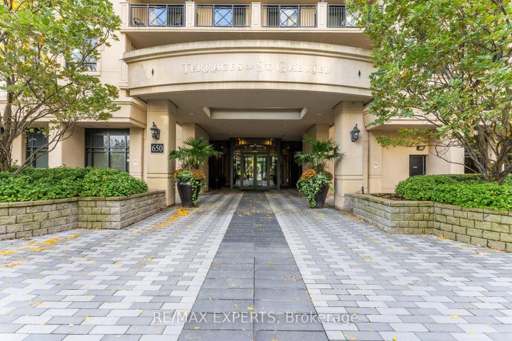 Photo 1 at PH08 - 650 Sheppard Avenue, Bayview Village, Toronto