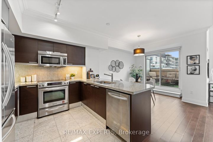 Photo 2 at PH08 - 650 Sheppard Avenue, Bayview Village, Toronto
