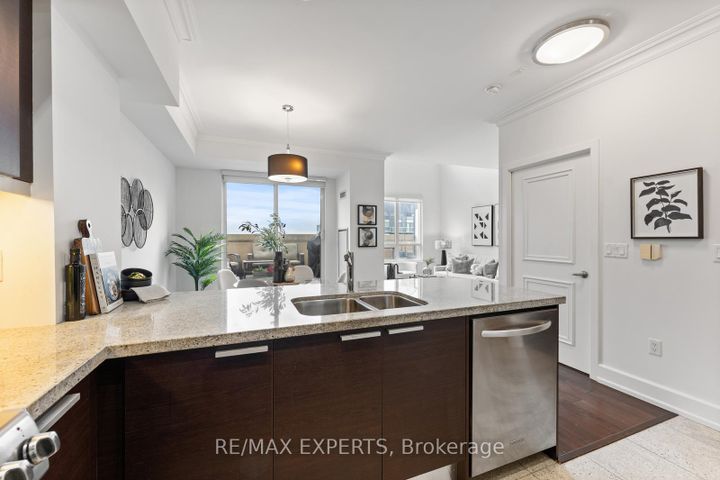 Photo 4 at PH08 - 650 Sheppard Avenue, Bayview Village, Toronto