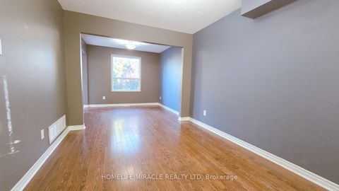 Photo 3 at 12 Gore Drive, Ardagh, Barrie