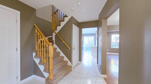 Photo 4 at 12 Gore Drive, Ardagh, Barrie