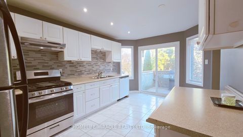 Photo 7 at 12 Gore Drive, Ardagh, Barrie Photo 7 at 12 Gore Drive, Ardagh, Barrie