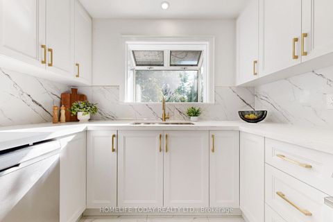 Photo 7 at 5 Landfair Crescent, Woburn, Toronto