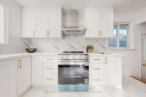 Photo 8 at 5 Landfair Crescent, Woburn, Toronto