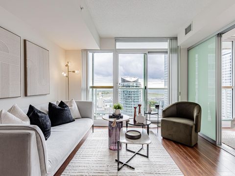 Photo 4 at 3002 - 85 Queens Wharf Road, Waterfront Communities C1, Toronto
