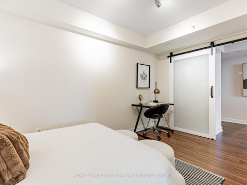 Photo 14 at 3002 - 85 Queens Wharf Road, Waterfront Communities C1, Toronto