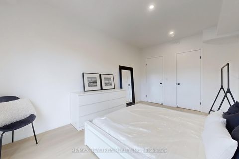 Photo 5 at 403 - 61 Orchard Park Drive, West Hill, Toronto