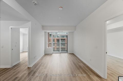 Photo 7 at 804 - 3260 SHEPPARD Avenue E, Sullivan, Toronto
