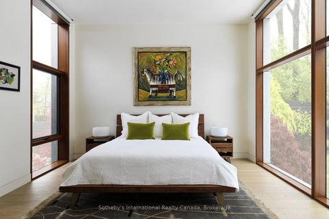 Photo 10 at 116 Chartwell Road, OO Old Oakville, Oakville