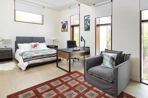 Photo 16 at 116 Chartwell Road, OO Old Oakville, Oakville