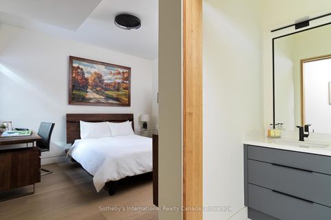 Photo 25 at 116 Chartwell Road, OO Old Oakville, Oakville