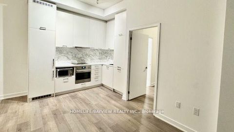 Photo 5 at #512 - 38 Honeycrisp Crescent N, Vaughan Corporate Centre, Vaughan