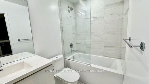 Photo 12 at #512 - 38 Honeycrisp Crescent N, Vaughan Corporate Centre, Vaughan