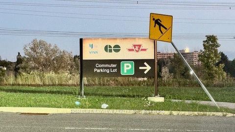 Photo 21 at #512 - 38 Honeycrisp Crescent N, Vaughan Corporate Centre, Vaughan