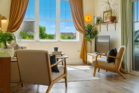 Photo 1 at 304 - 2333 Sawgrass Drive, RO River Oaks, Oakville