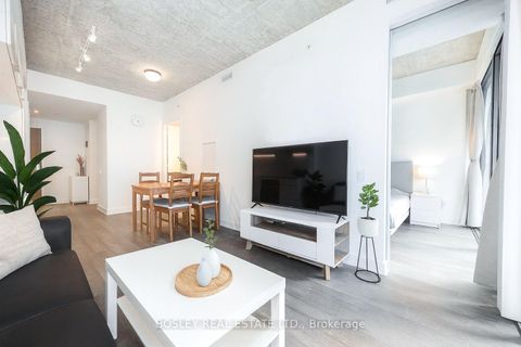 Photo 3 at 2112 - 185 Roehampton Avenue, Mount Pleasant West, Toronto