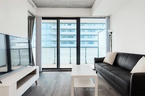 Photo 5 at 2112 - 185 Roehampton Avenue, Mount Pleasant West, Toronto